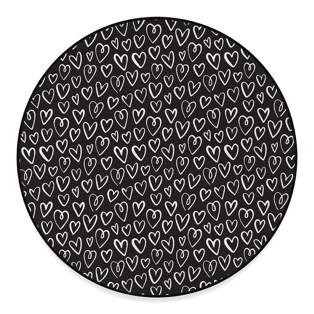 Cute Black And White Heart Pattern Print Round Floor Mat
