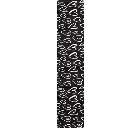 Cute Black And White Heart Pattern Print Table Runner