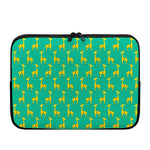 Cute Cartoon Giraffe Pattern Print Laptop Sleeve