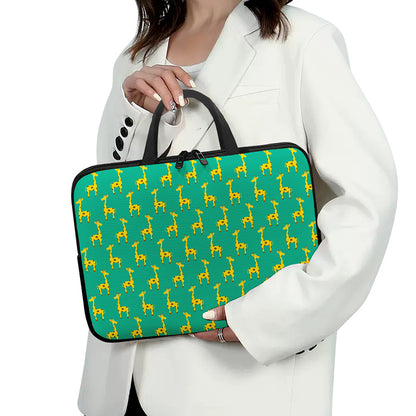 Cute Cartoon Giraffe Pattern Print Laptop Sleeve With Handle