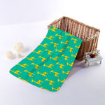 Cute Cartoon Giraffe Pattern Print Towel