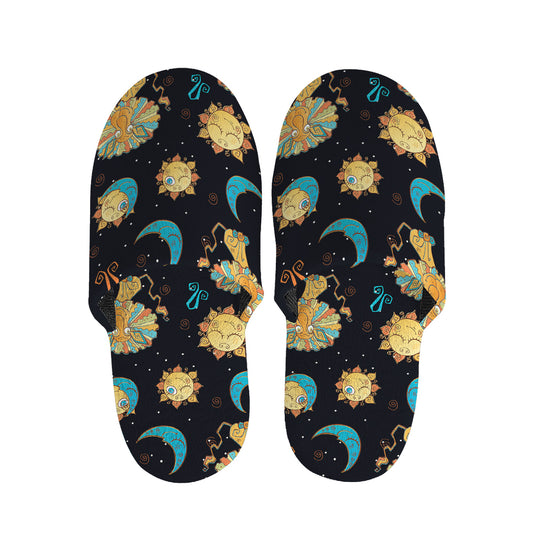 Cute Cartoon Leo Pattern Print Slippers