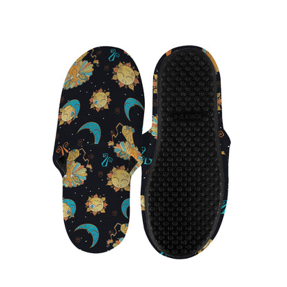 Cute Cartoon Leo Pattern Print Slippers