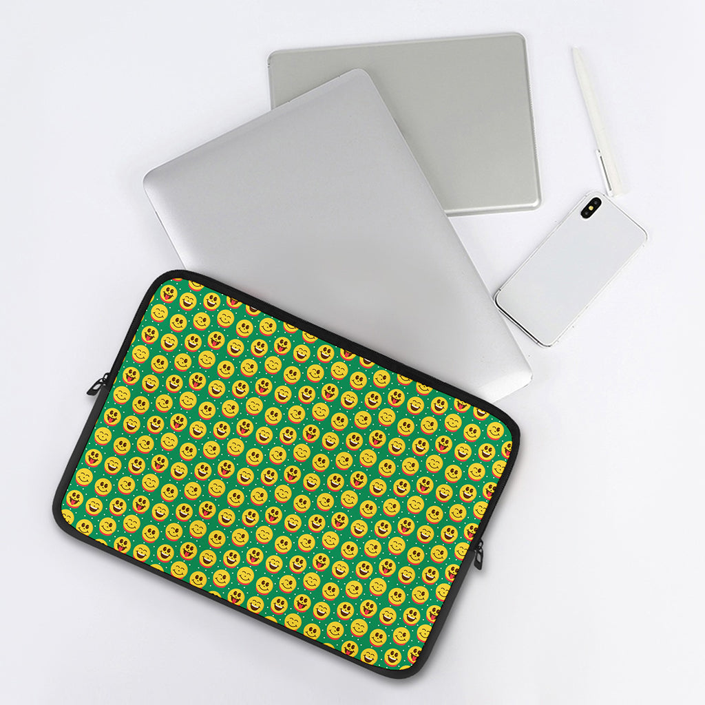Cute Christmas Emoji Pattern Print Laptop Sleeve
