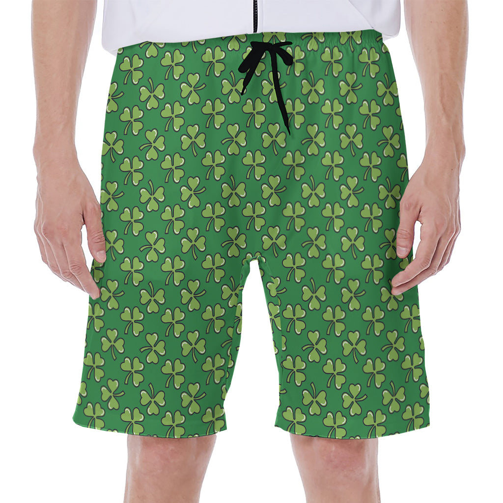 Cute Clover St. Patrick's Day Print Men's Beach Shorts