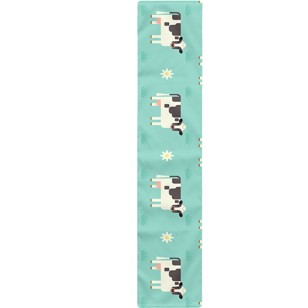 Cute Cow And Baby Cow Pattern Print Table Runner