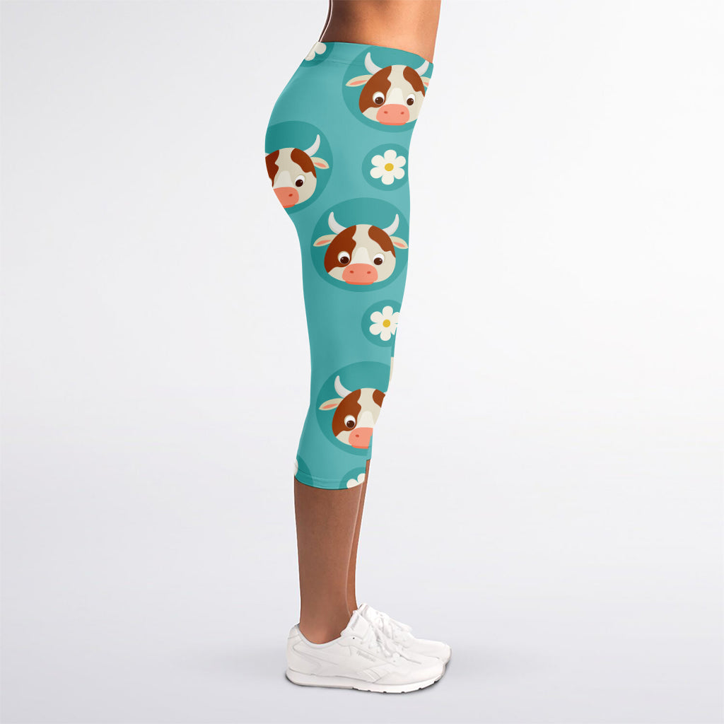 Cute Cow And Daisy Flower Pattern Print Women's Capri Leggings