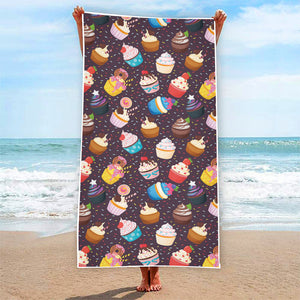 Cute Cupcake Pattern Print Beach Towel