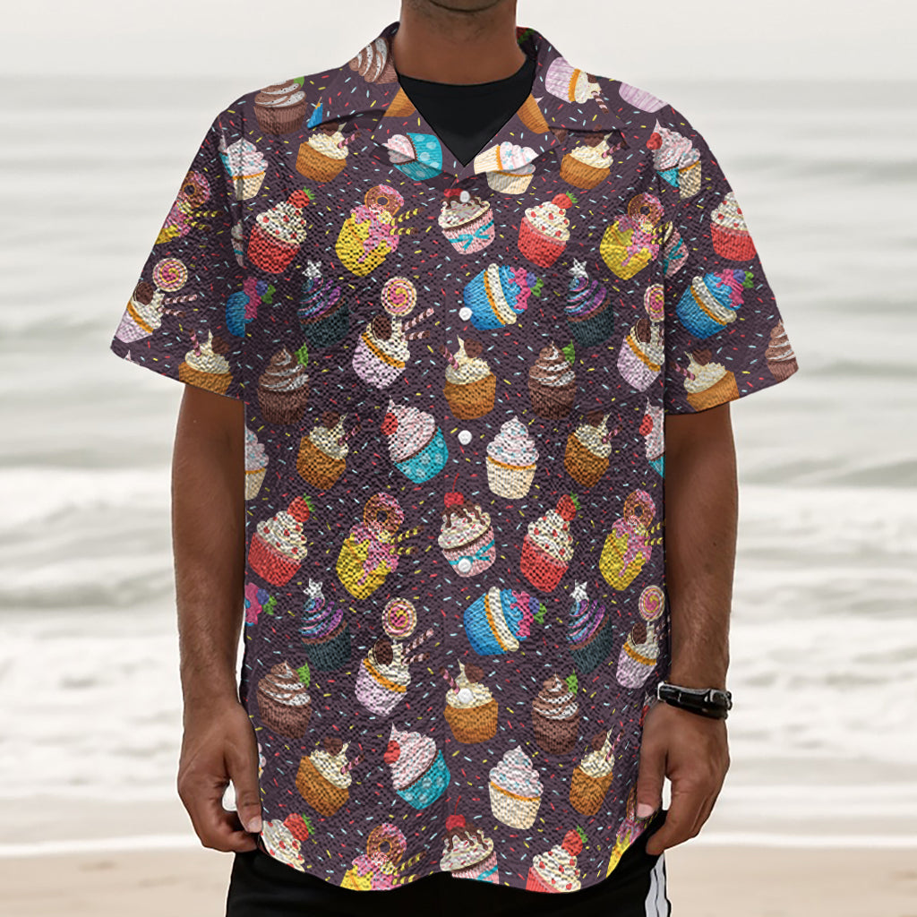 Cute Cupcake Pattern Print Textured Short Sleeve Shirt