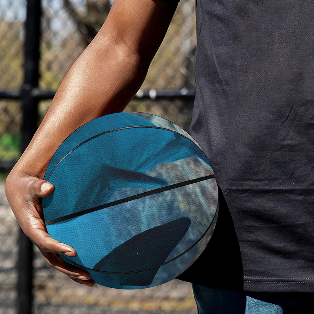 Cute Dolphins In The Ocean Print Basketball