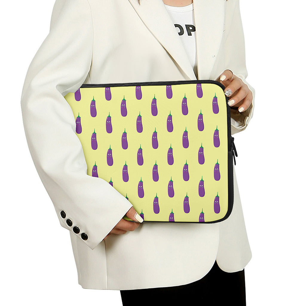 Cute Eggplant Pattern Print Laptop Sleeve