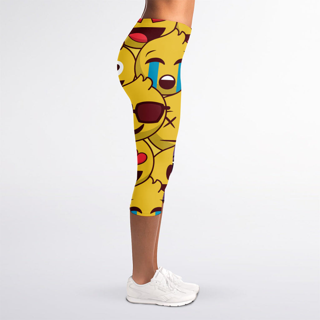 Cute Emoji Pattern Print Women's Capri Leggings