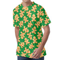Cute Gingerbread Man Pattern Print Men's Velvet T-Shirt