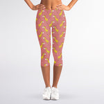 Cute Giraffe Pattern Print Women's Capri Leggings