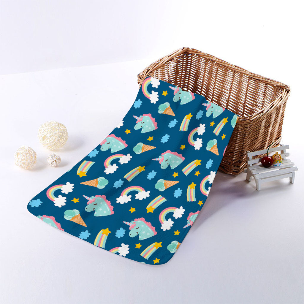 Cute Girly Unicorn Pattern Print Towel