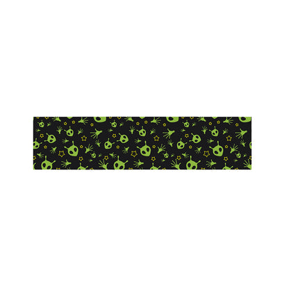 Cute Green Alien Pattern Print Bed Runner