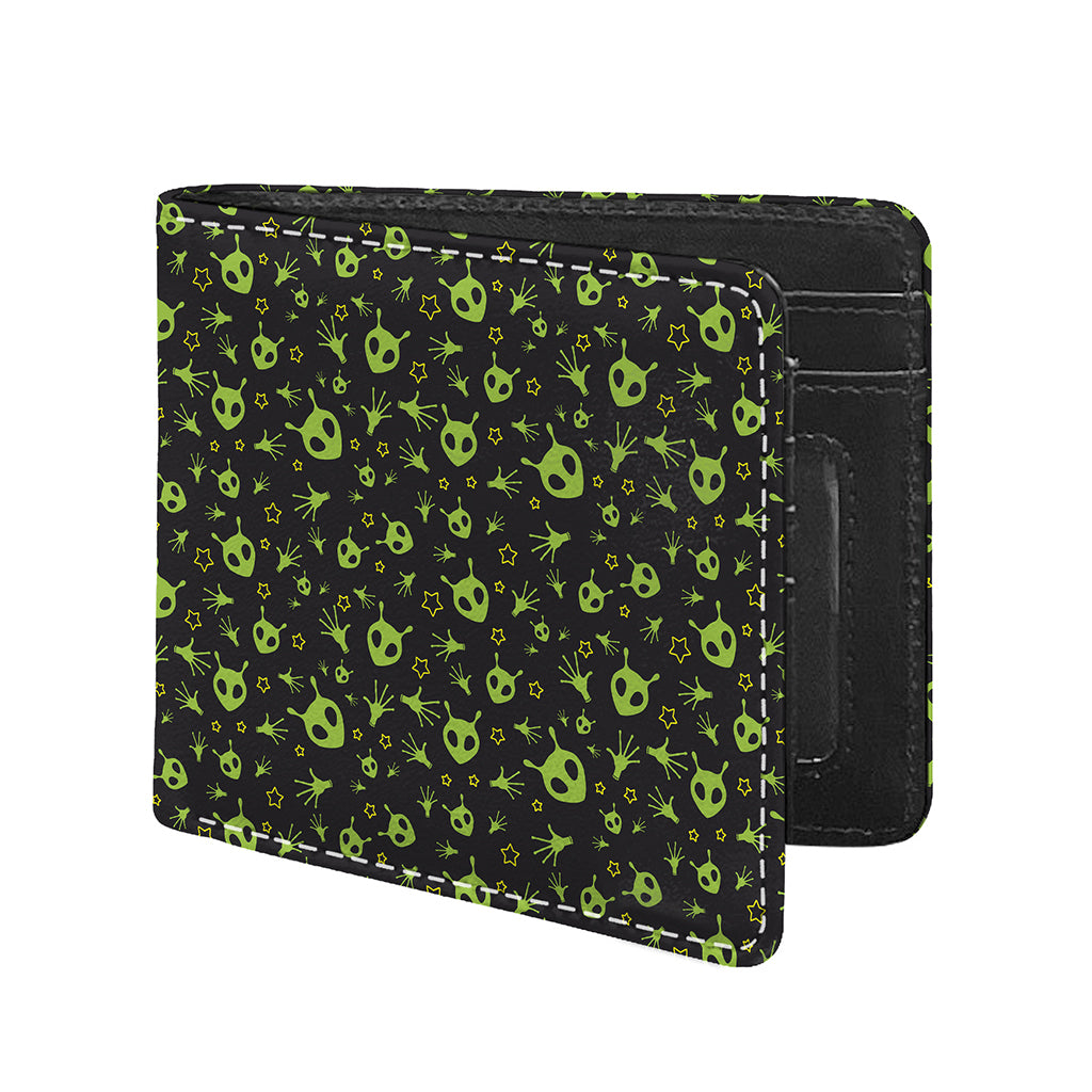 Cute Green Alien Pattern Print Bifold Wallet