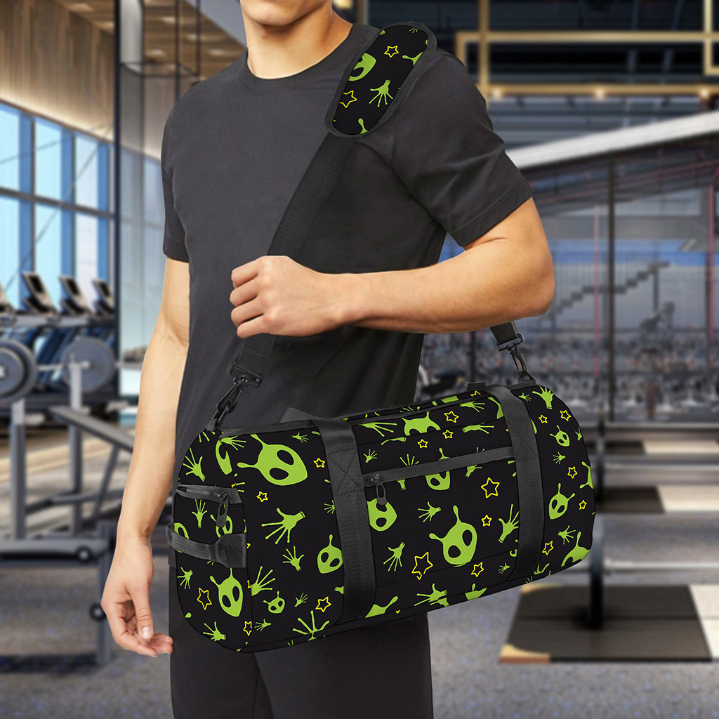 Cute Green Alien Pattern Print Gym Bag
