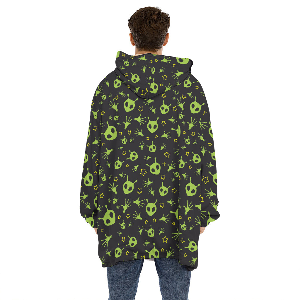 Cute Green Alien Pattern Print Hoodie Blanket