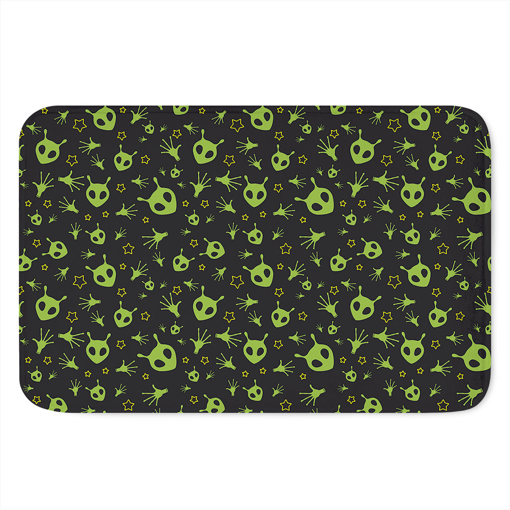 Cute Green Alien Pattern Print Indoor Door Mat