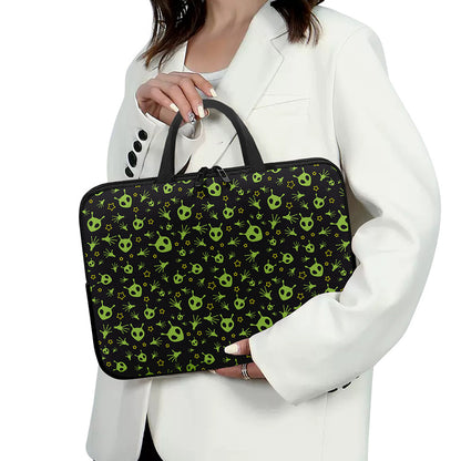 Cute Green Alien Pattern Print Laptop Sleeve With Handle