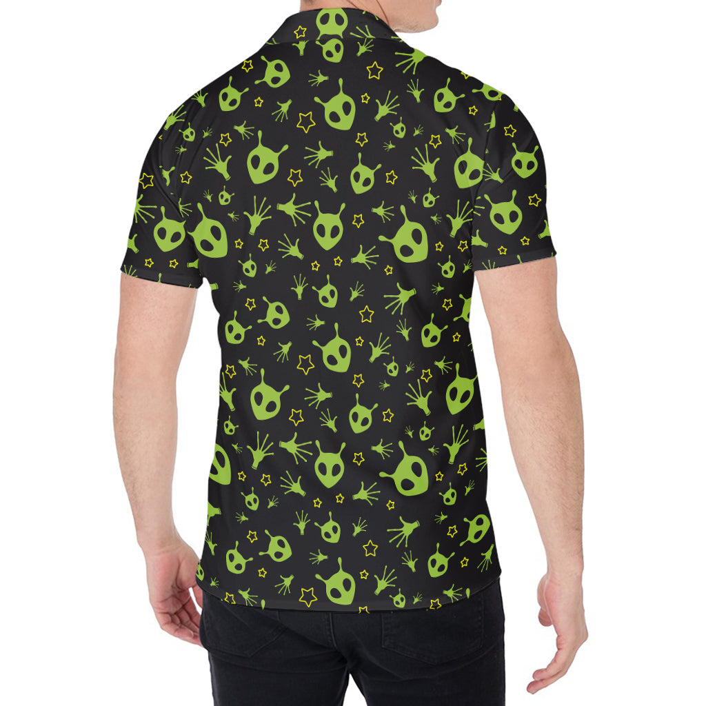 Cute Green Alien Pattern Print Men's Shirt