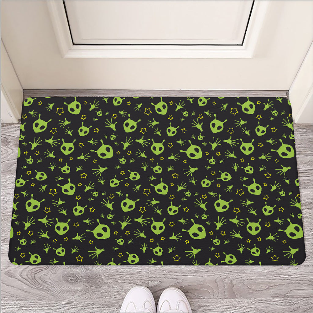 Cute Green Alien Pattern Print Rubber Doormat