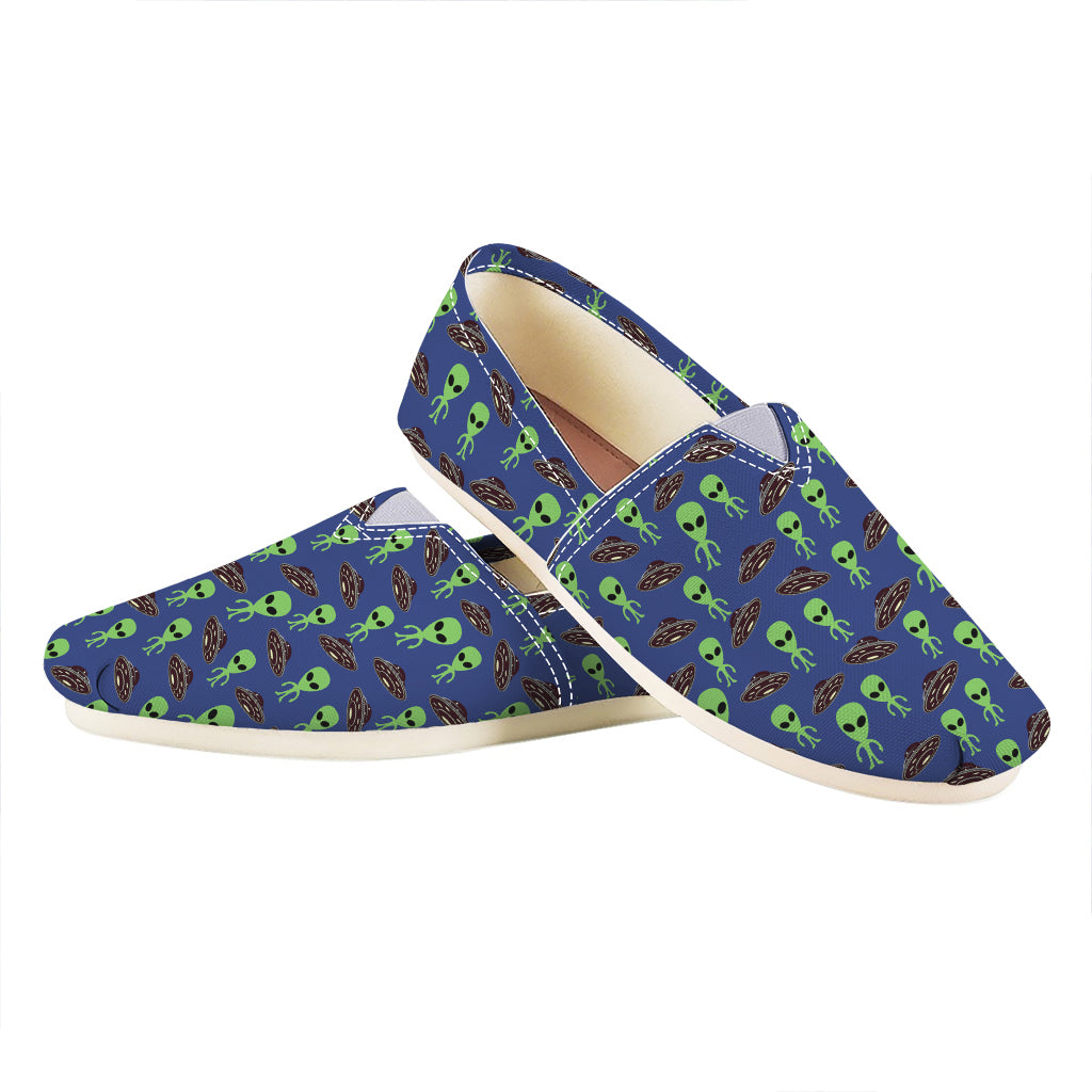 Cute Green Alien UFO Print Casual Shoes