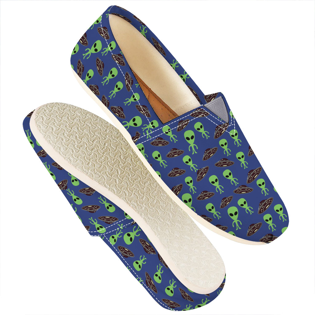 Cute Green Alien UFO Print Casual Shoes