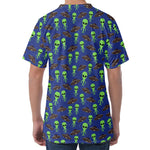 Cute Green Alien UFO Print Men's Velvet T-Shirt