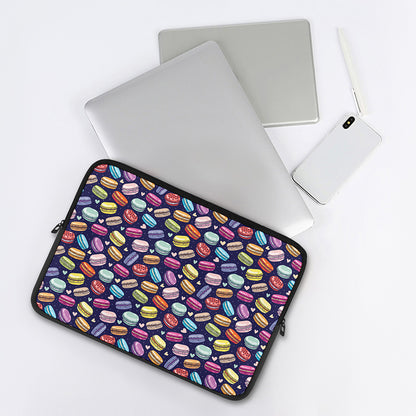 Cute Macarons Pattern Print Laptop Sleeve