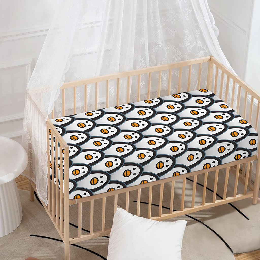 Cute Penguin Face Pattern Print Baby Crib Sheet