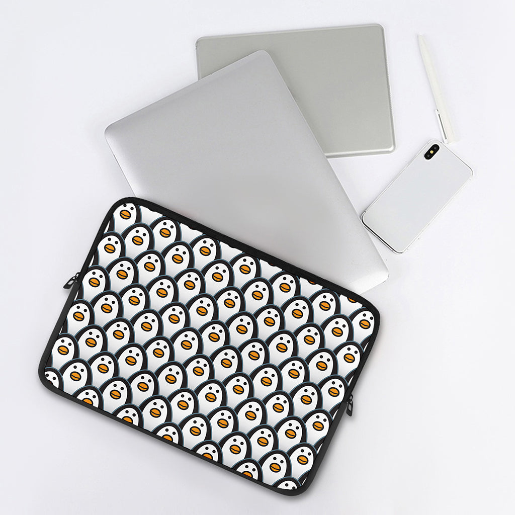 Cute Penguin Face Pattern Print Laptop Sleeve