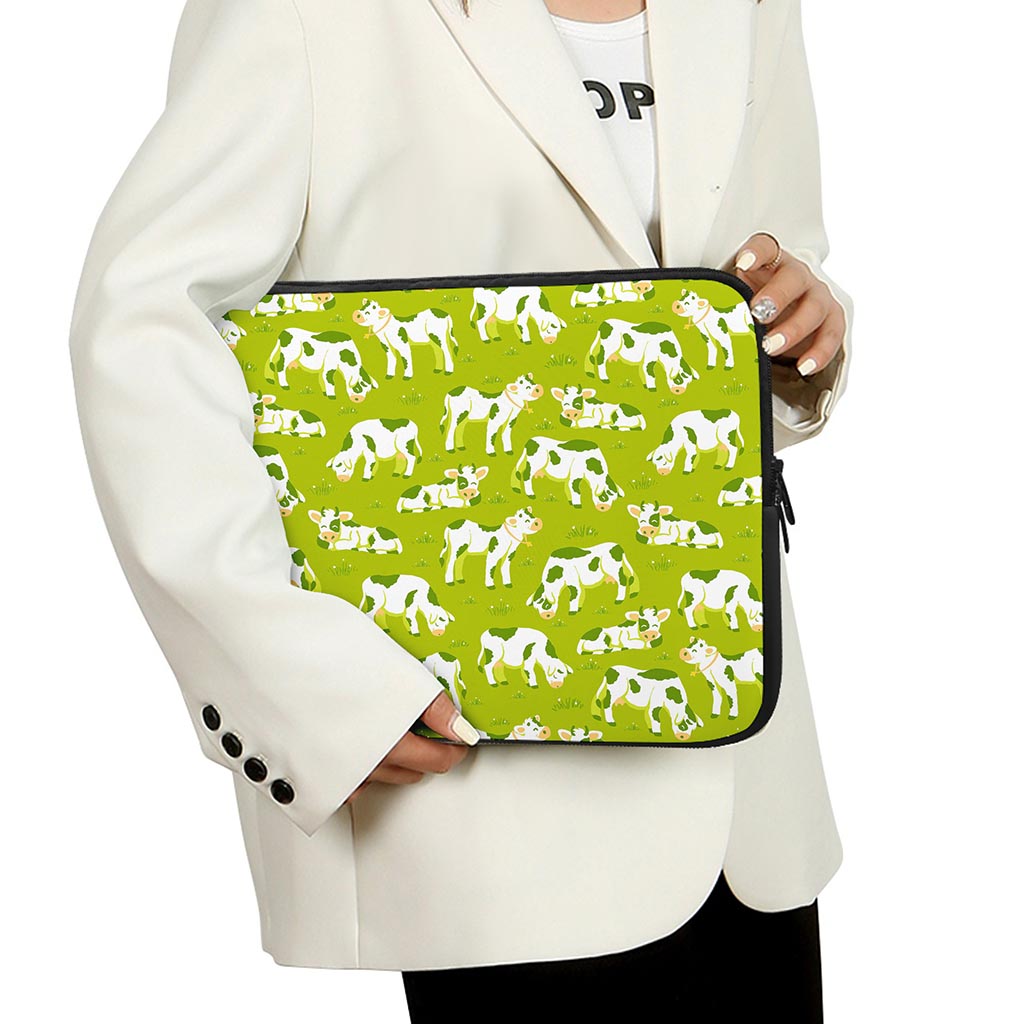 Cute Smiley Cow Pattern Print Laptop Sleeve