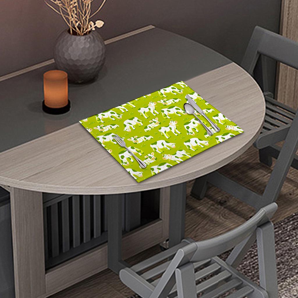Cute Smiley Cow Pattern Print Placemat