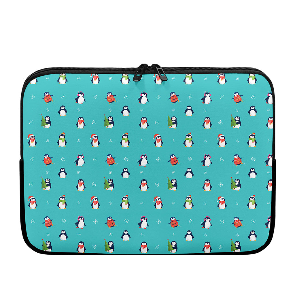 Cute Snowy Penguin Pattern Print Laptop Sleeve