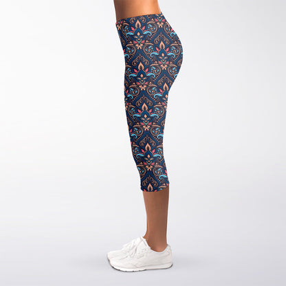 Damask Boho Pattern Print Women's Capri Leggings