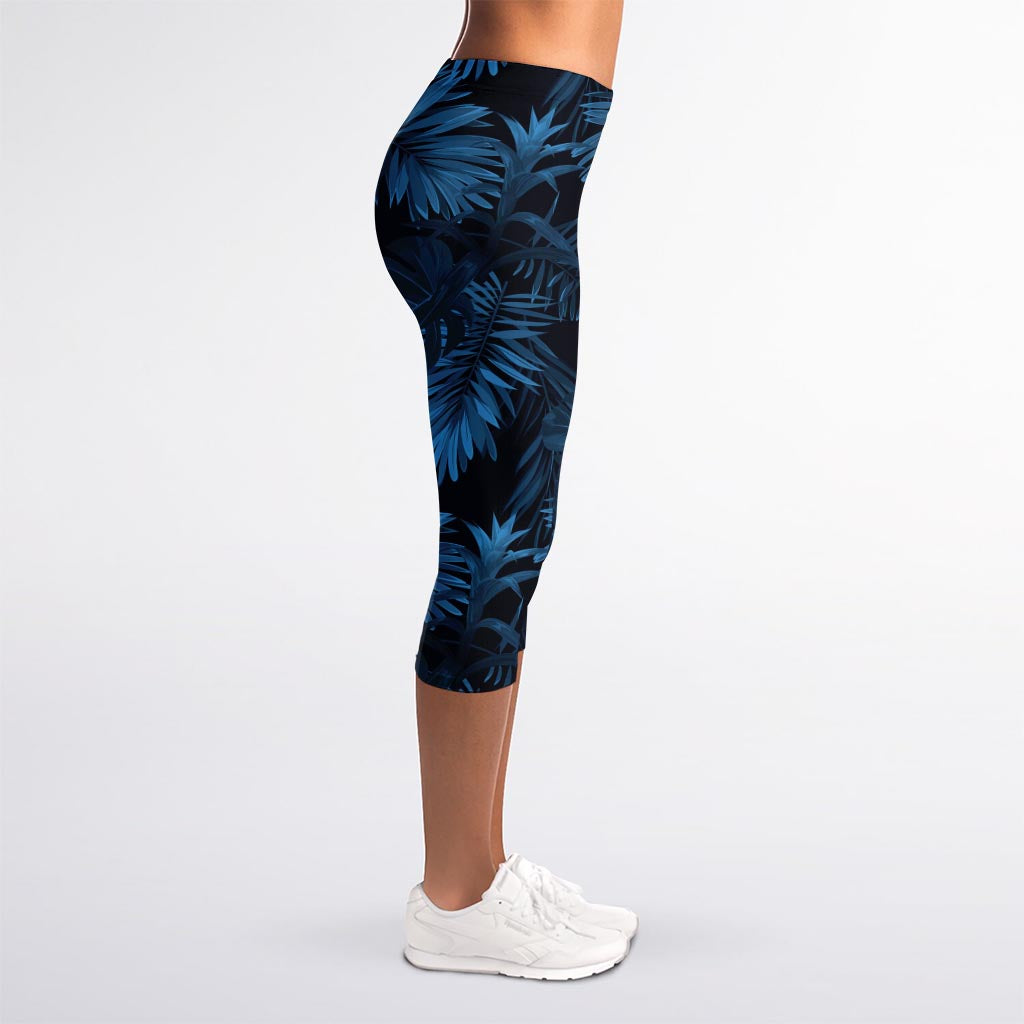 Dark Blue Tropical Leaf Pattern Print Women's Capri Leggings