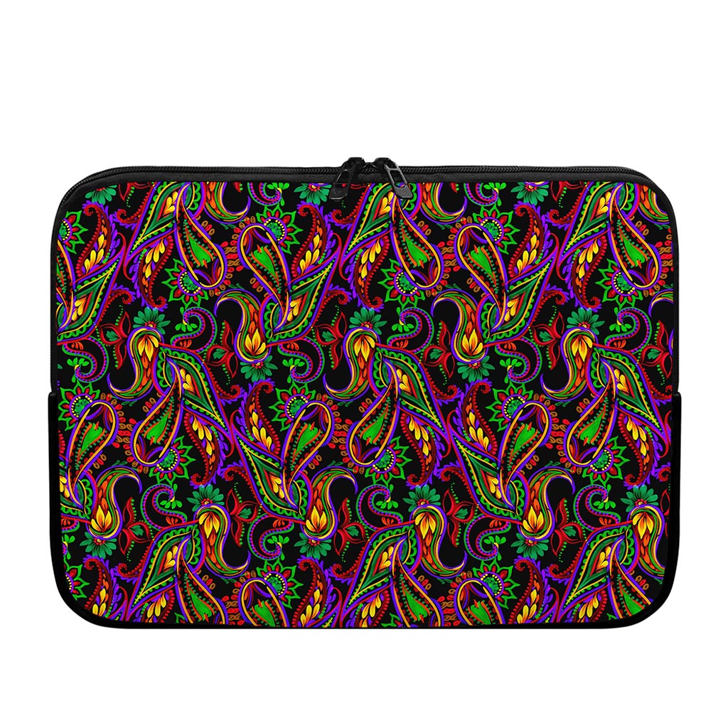 Dark Bohemian Paisley Pattern Print Laptop Sleeve