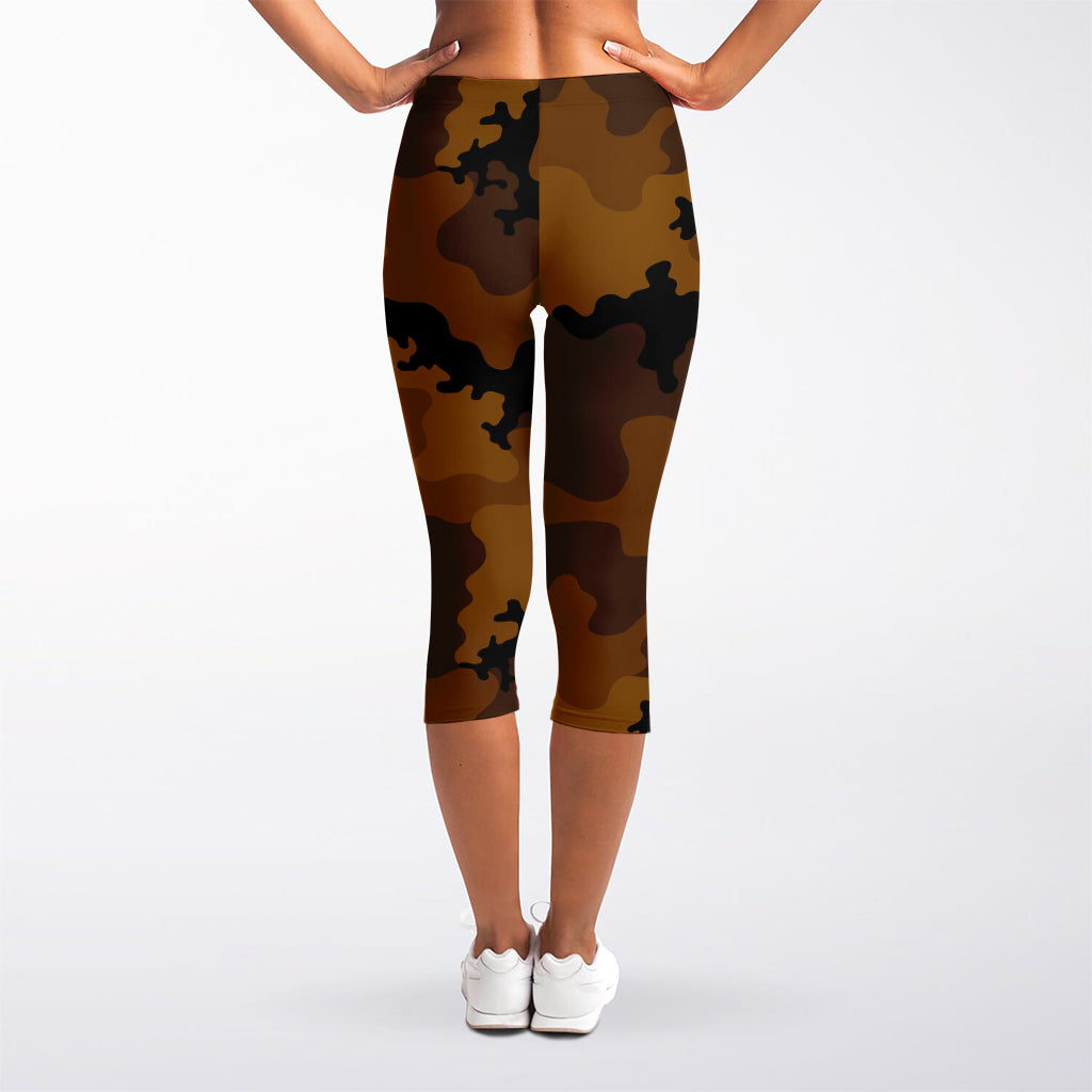 Dark Brown Camouflage Print Women's Capri Leggings