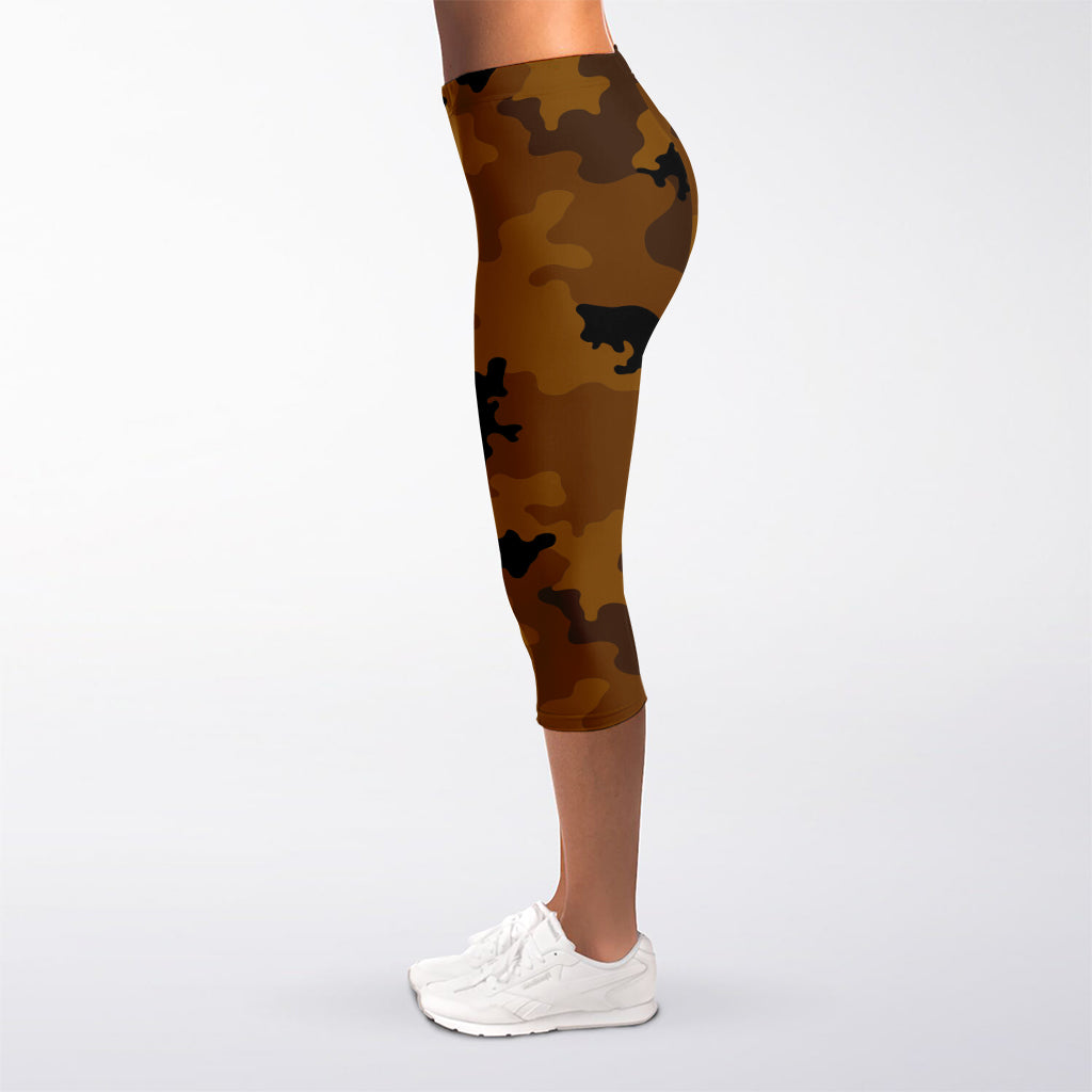 Dark Brown Camouflage Print Women's Capri Leggings