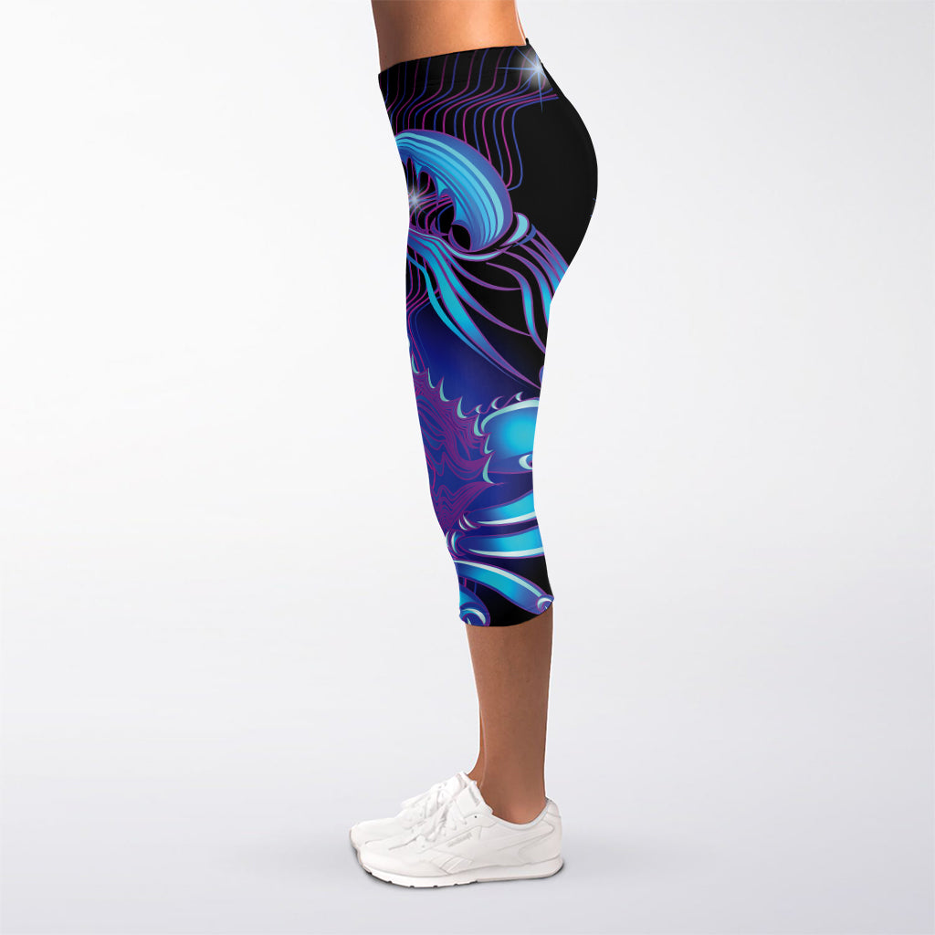 Dark Cancer Zodiac Sign Print Women's Capri Leggings