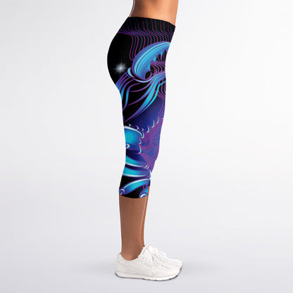 Dark Cancer Zodiac Sign Print Women's Capri Leggings