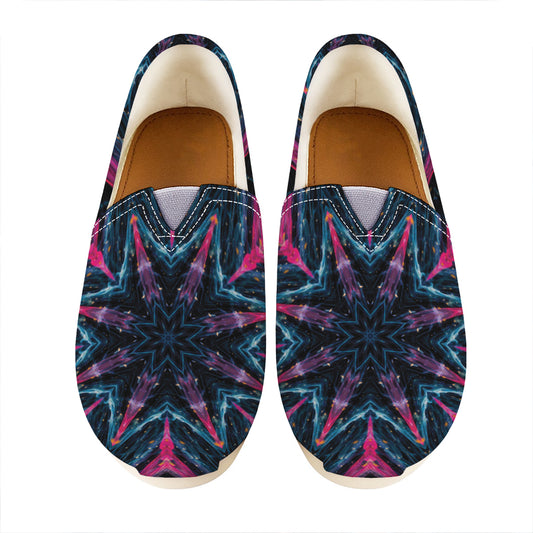 Dark Cloud Kaleidoscope Print Casual Shoes