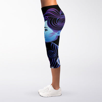 Dark Gemini Zodiac Sign Print Women's Capri Leggings