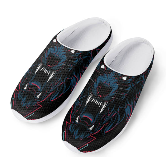 Dark Geometric Wolf Print Mesh Casual Shoes