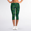 Dark Green Hemp Pattern Print Women's Capri Leggings