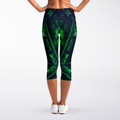 Dark Green Kaleidoscope Print Women's Capri Leggings