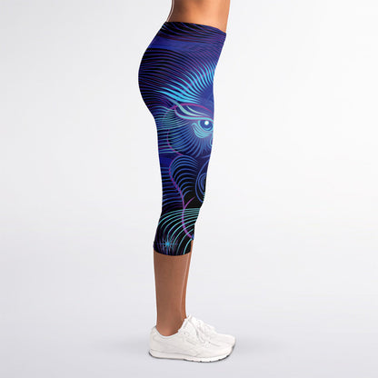 Dark Leo Zodiac Sign Print Women's Capri Leggings