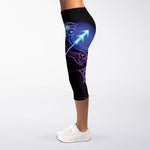 Dark Sagittarius Zodiac Sign Print Women's Capri Leggings